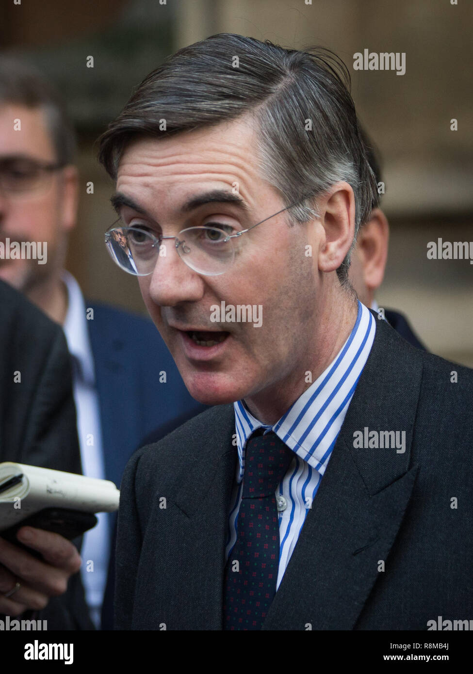 Jakob Rees Mogg Gibt Aussage Uber Schreiben Ohne Vertrauen In Pm