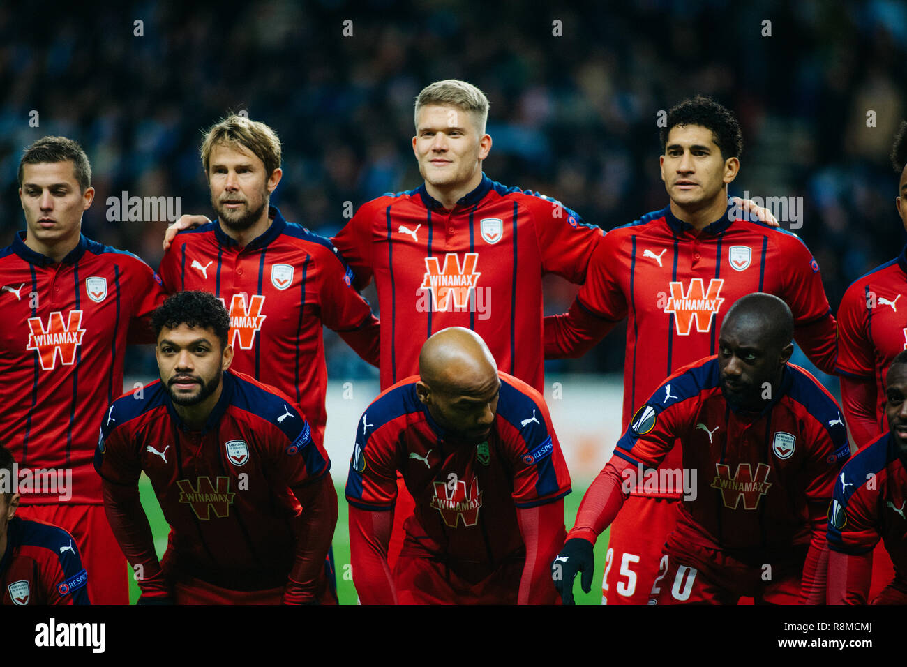 Dänemark, Kopenhagen - Dezember 13rd 2018. Andreas Cornelius von Bordeaux, die ausgerichtet werden, um mit den anderen Spielern vor dem Europa League Spiel zwischen dem FC Kopenhagen und der FC Girondins de Bordeaux bei Telia Parken. (Foto: Gonzales Foto - Samy Khabthani). Stockfoto