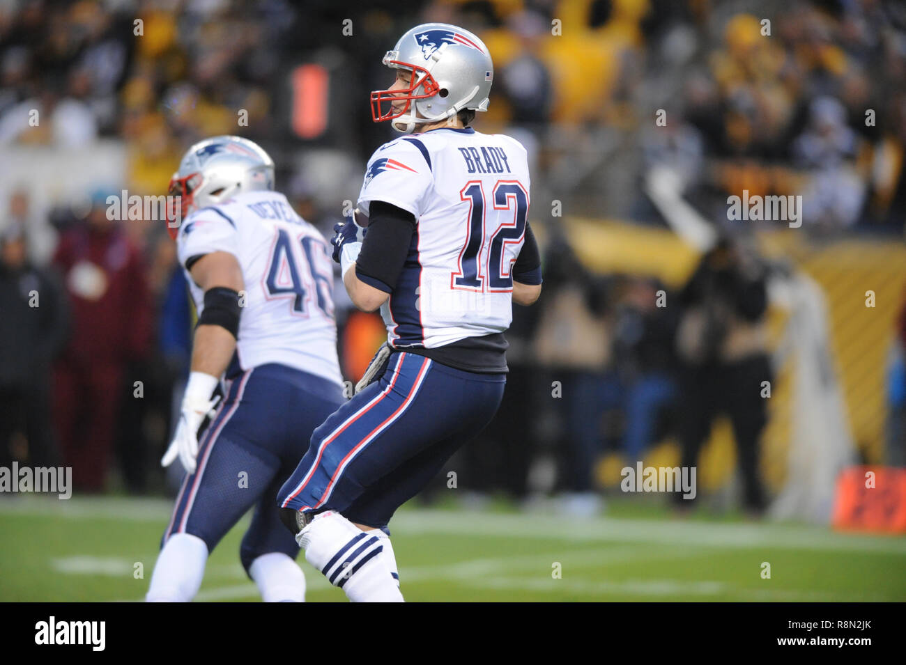 16. Dezember 2018: Patrioten #12 Tom Brady während der Pittsburgh Steelers vs New England Patriots Spiel am Heinz Feld in Pittsburgh, PA. Jason Pohuski/CSM Stockfoto