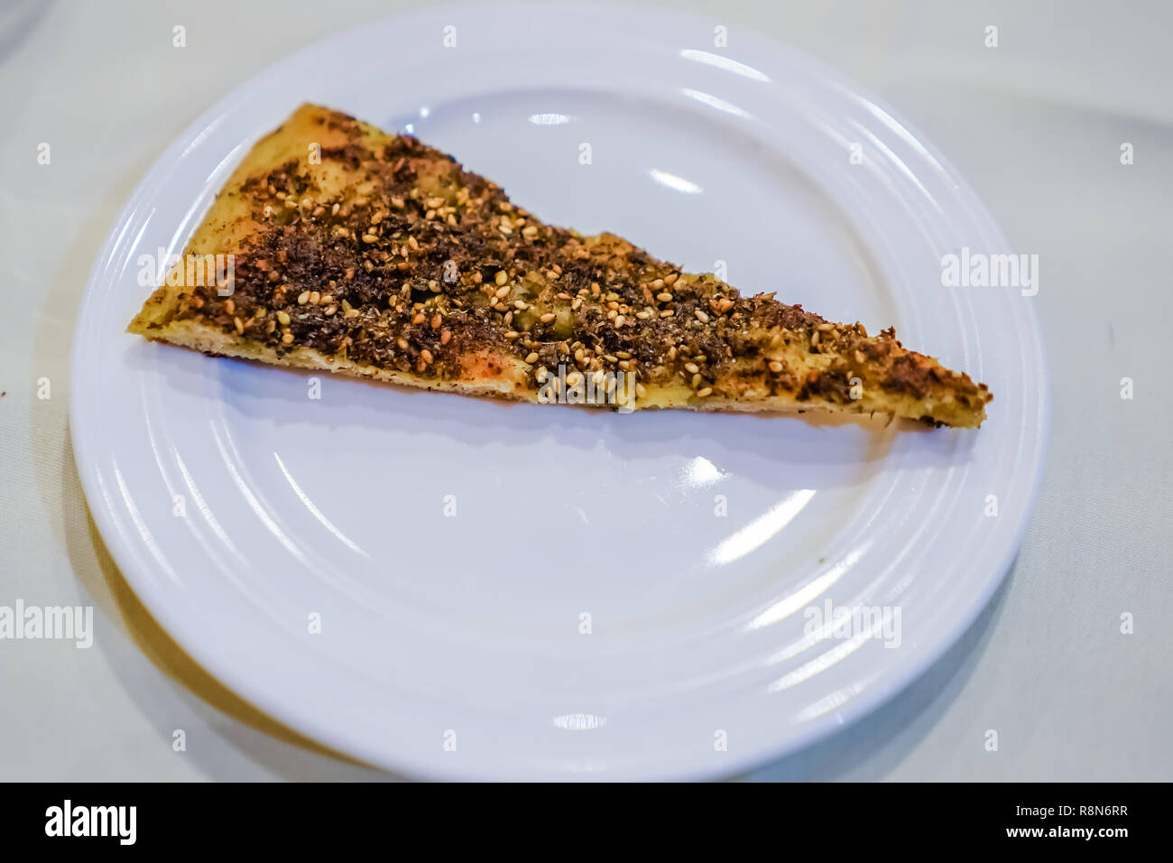 Zaatar pizza nahöstliche Küche Stockfoto