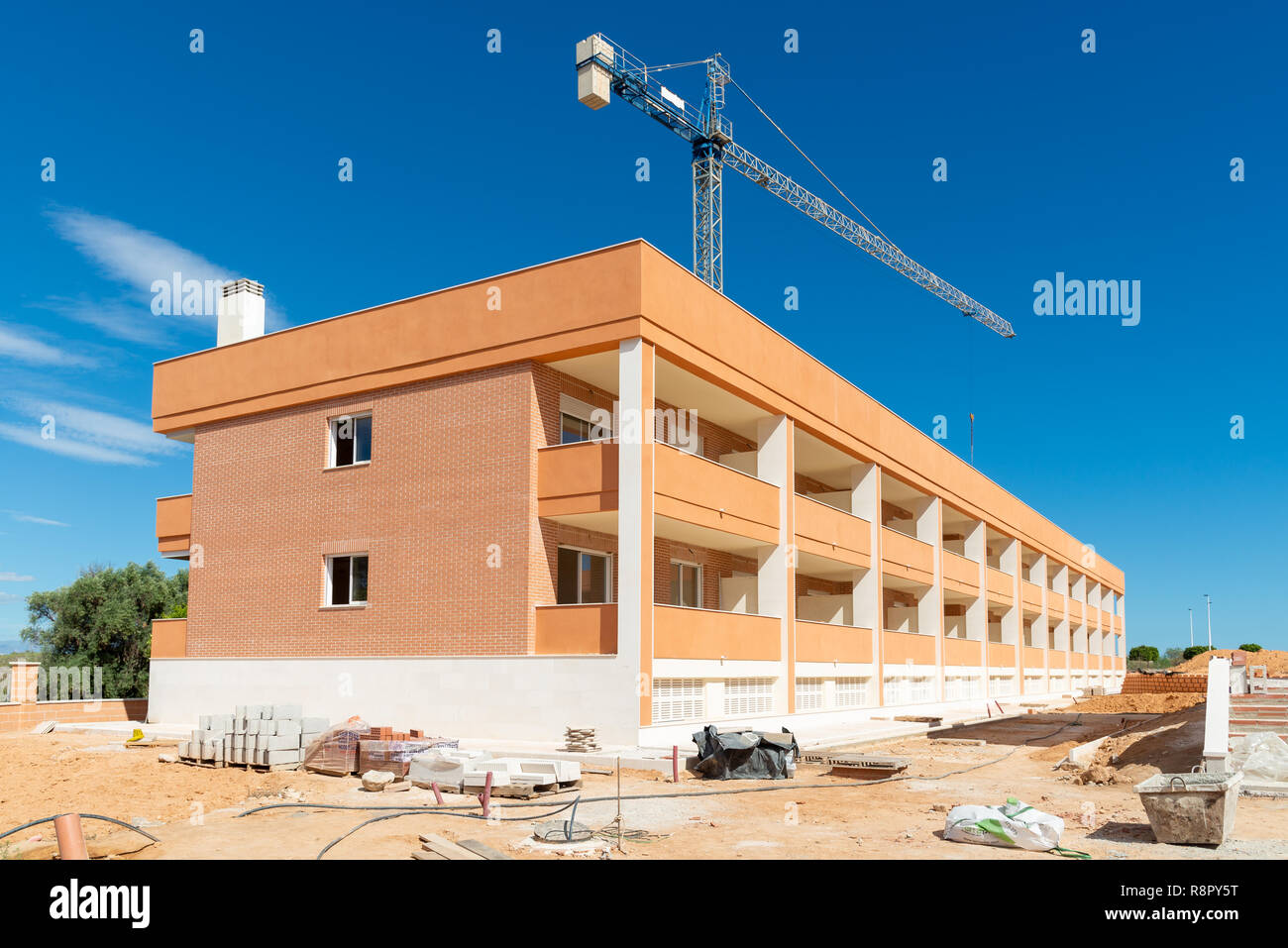 Unvollendete Immobilienentwicklung im Bau in neue Stadt von Gran Alacant in der Nähe von Alicante, Costa Blanca, Spanien Stockfoto