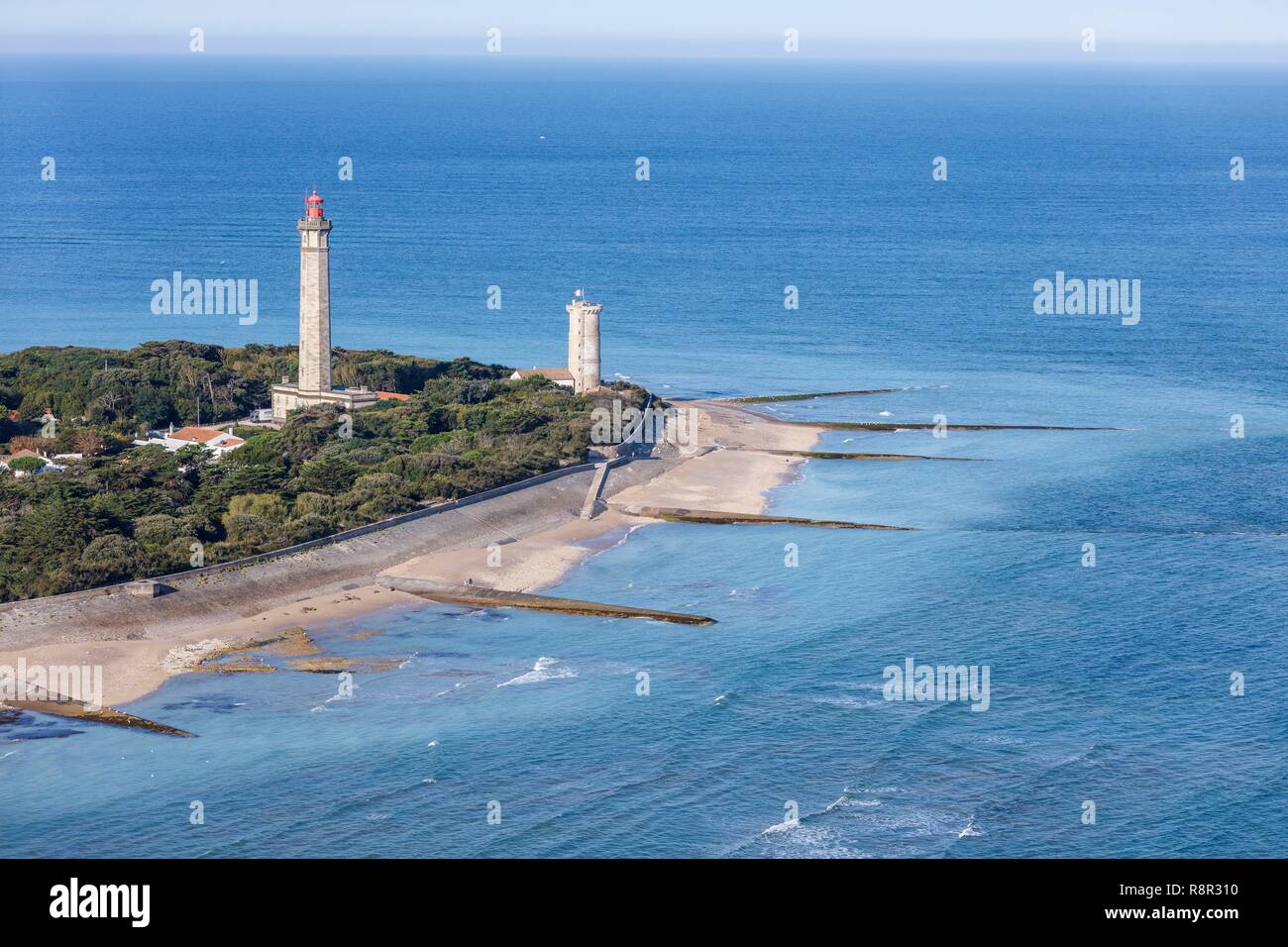Frankreich, Charente Maritime, St. Clement des Baleines, Baleines ligthouse (Luftbild) Stockfoto
