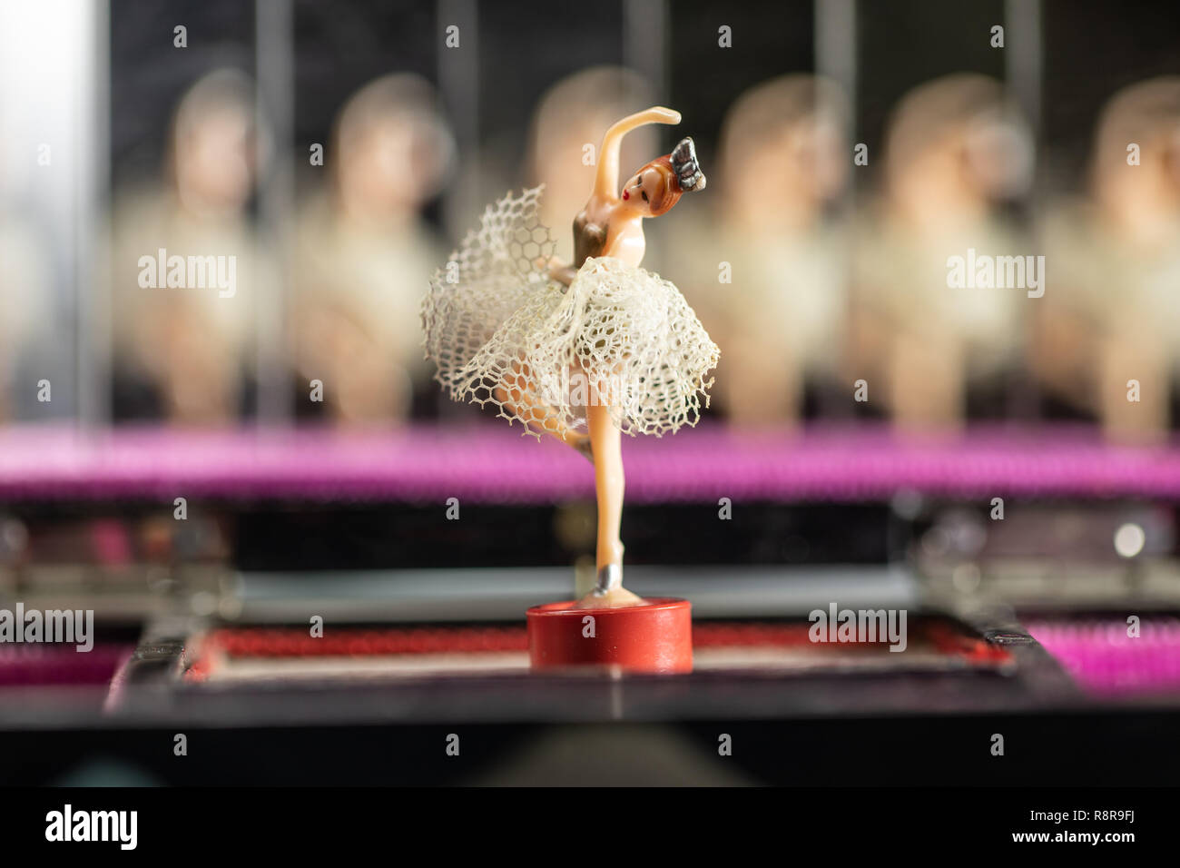 Glockenspiel 2024 music box