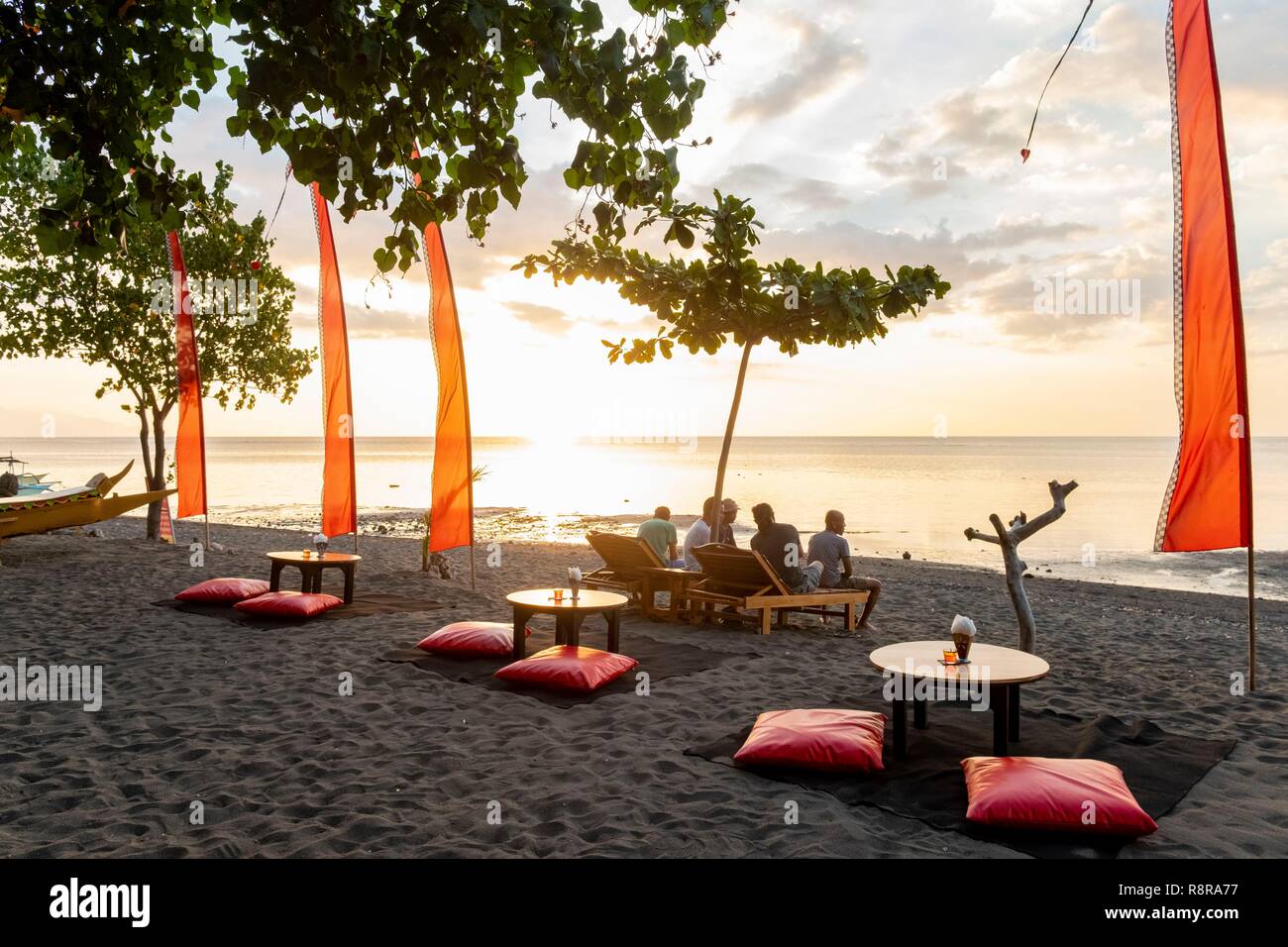 Indonesien, Bali, Norden, Lovina, Sonnenuntergang am Strand Stockfoto