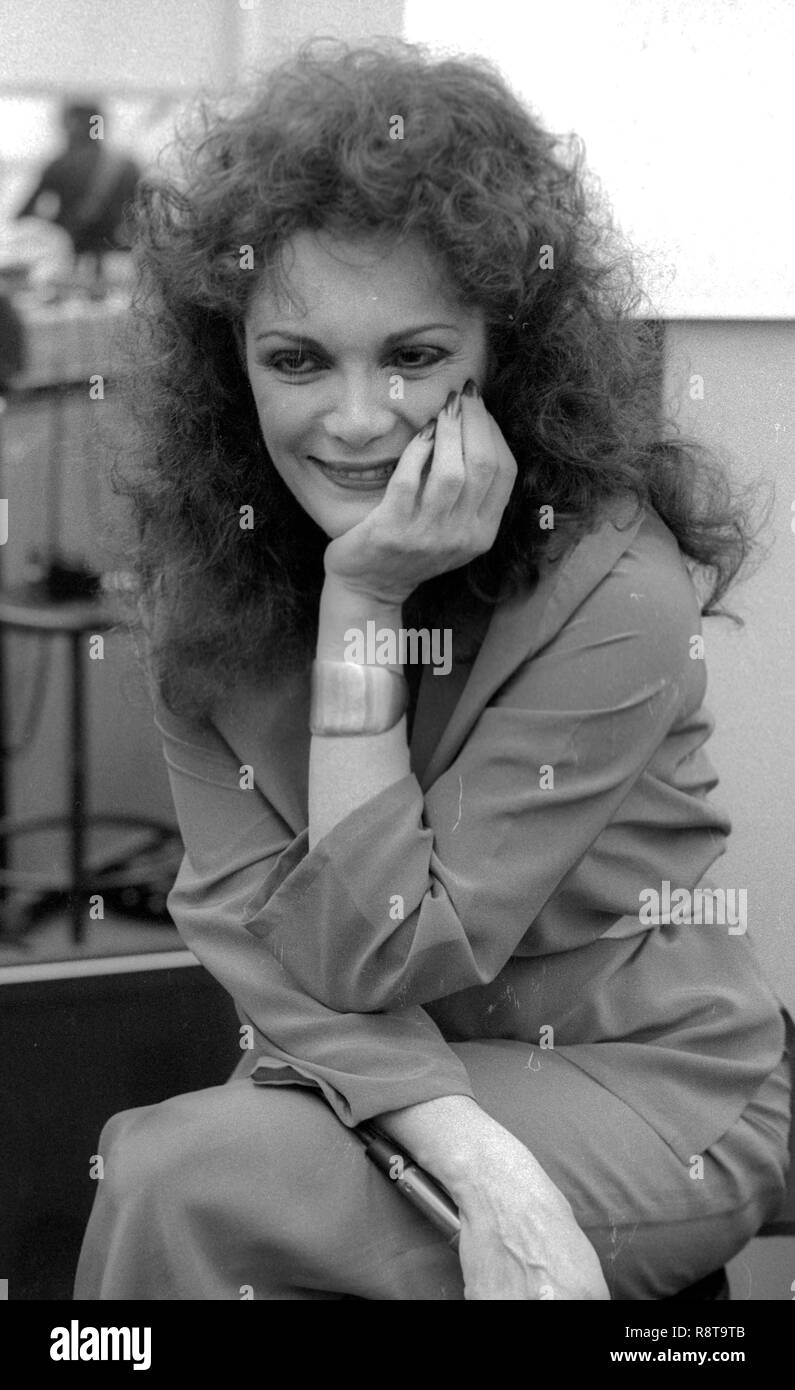 Connie Francis 1981 Foto von Adam Schädel/PHOTOlink/MediaPunch Stockfoto