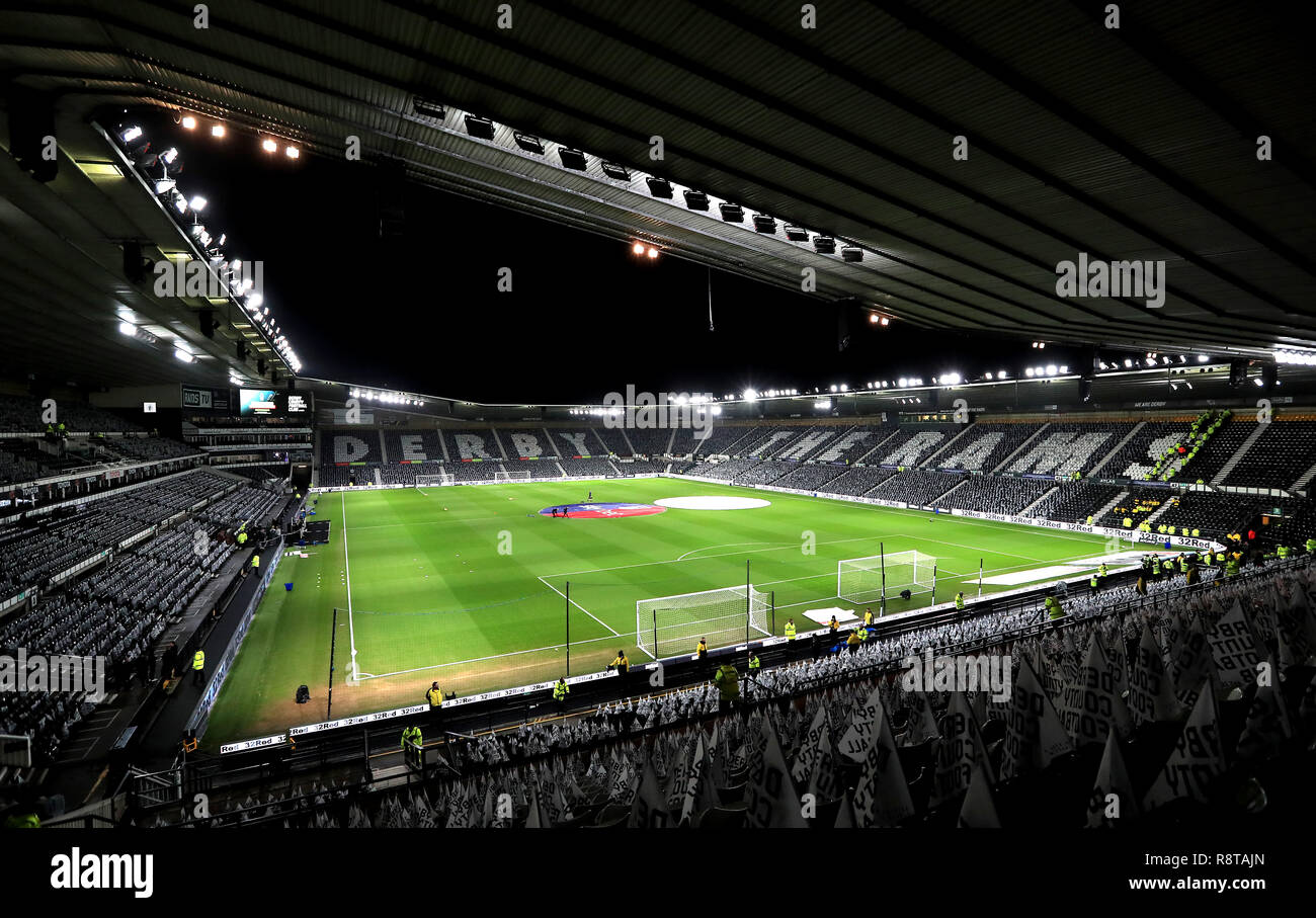 Eine allgemeine Sicht auf das Spielfeld vor der Sky Bet Championship Match im Pride Park, Derby. Stockfoto