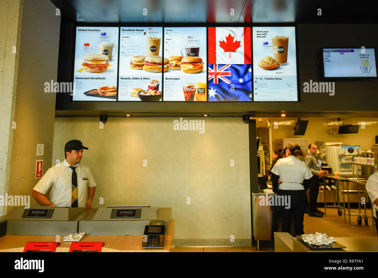 Mcdonalds menu usa Fotos und Bildmaterial in hoher Auflösung Alamy