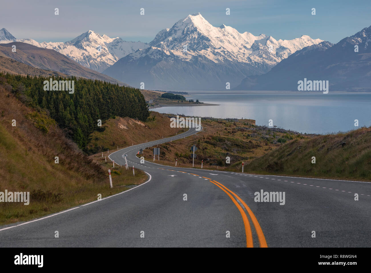 Mount Cook, Lake Pukaki, Canterbury, Südinsel, Neuseeland Stockfoto