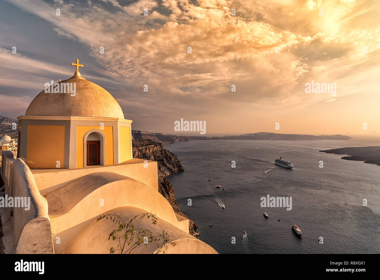 Anzeigen von Thira Dorf - Ägäis - Santorin - Griechenland Stockfoto