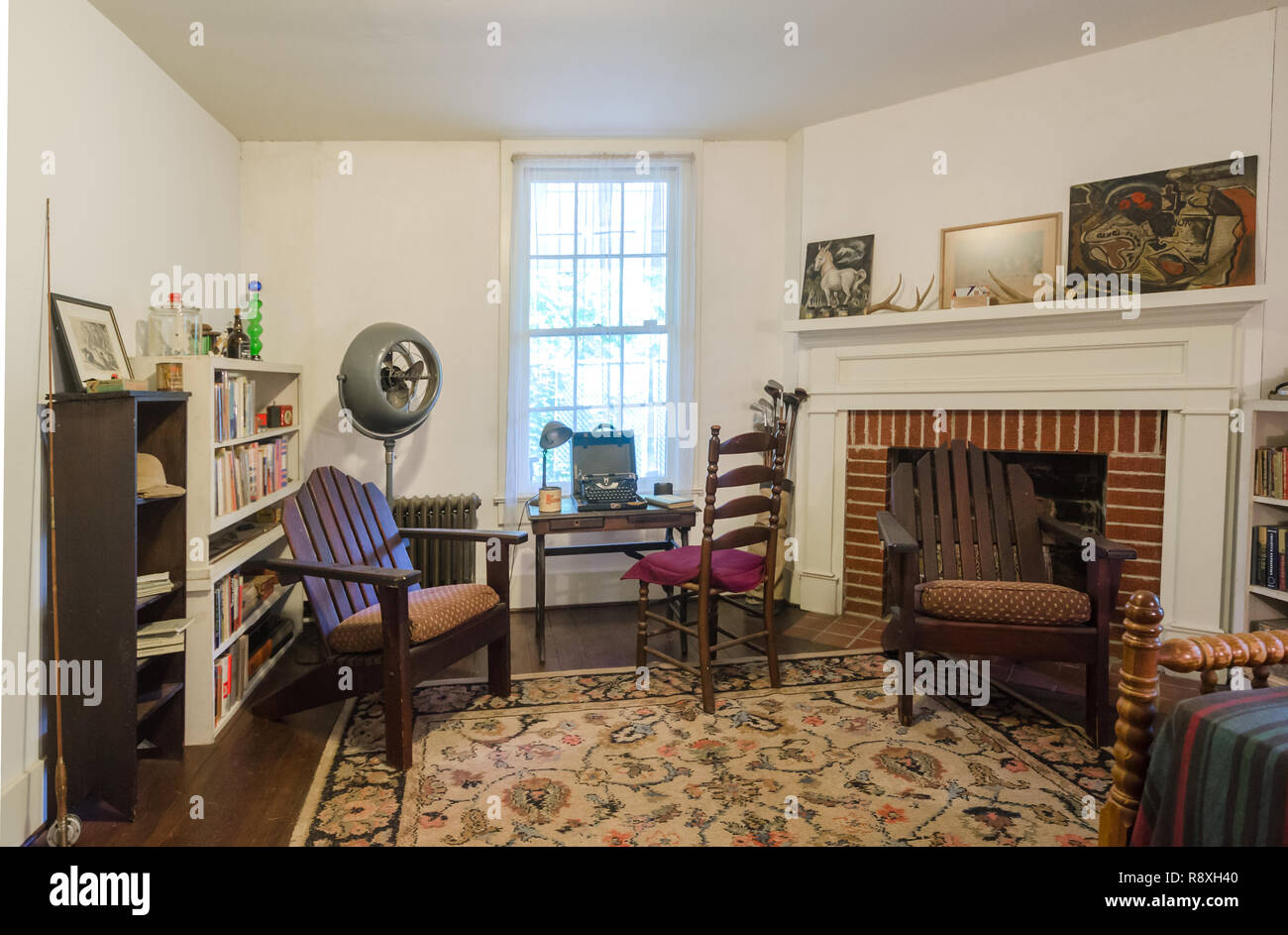 William Faulkner die Schreibmaschine ist prominent in seiner Studie angezeigt, 30. Mai 2015, in Oxford, Mississippi. Stockfoto