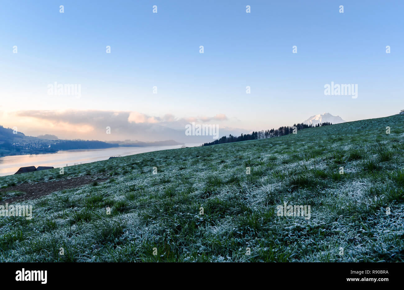 Guten Morgen winterliche Atmosphäre in der Schweiz Stockfoto