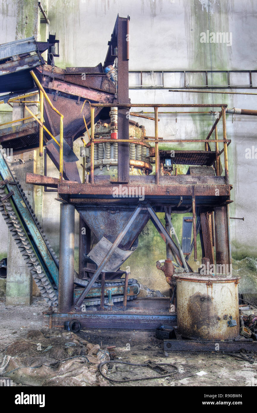 Abgebrochene Eisenerzbergwerk im Erzgebirge, Tschechien Stockfoto