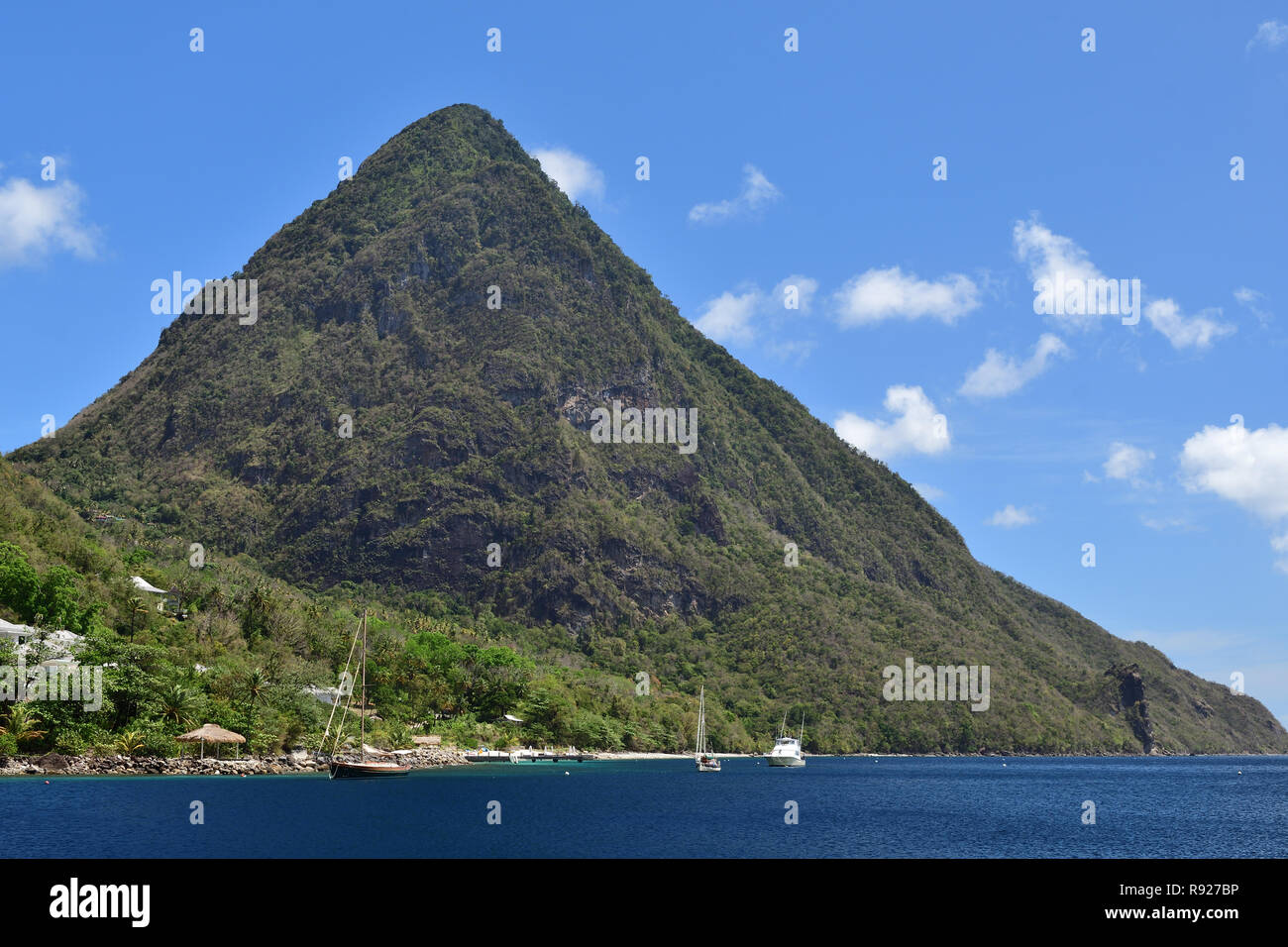 Malerischer Blick auf die Pitons in Saint Lucia Stockfoto