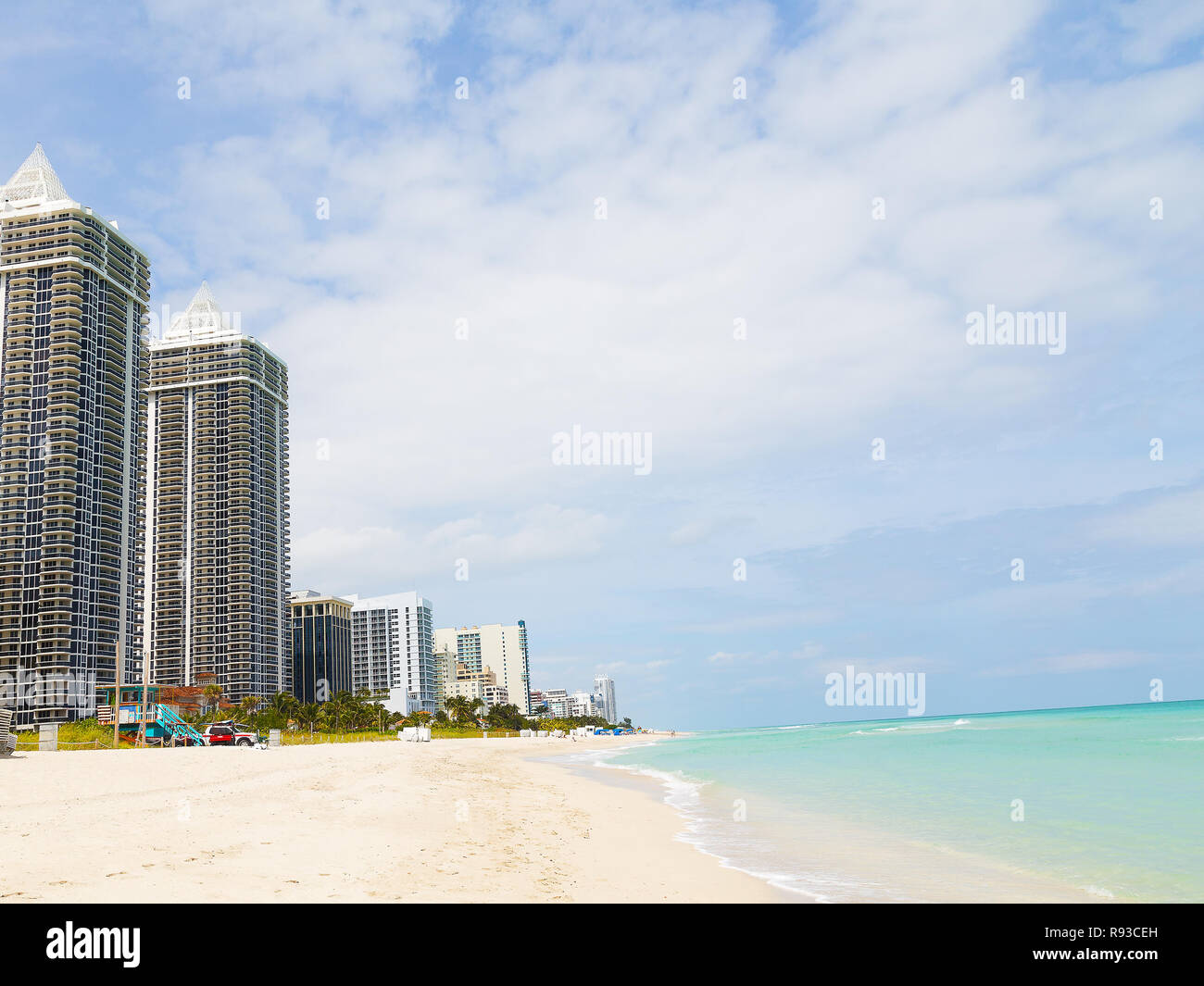 Ocean Waterfront von Miami Beach, Florida. Ocean Beach und modernen Gebäuden von Miami Beach. Stockfoto