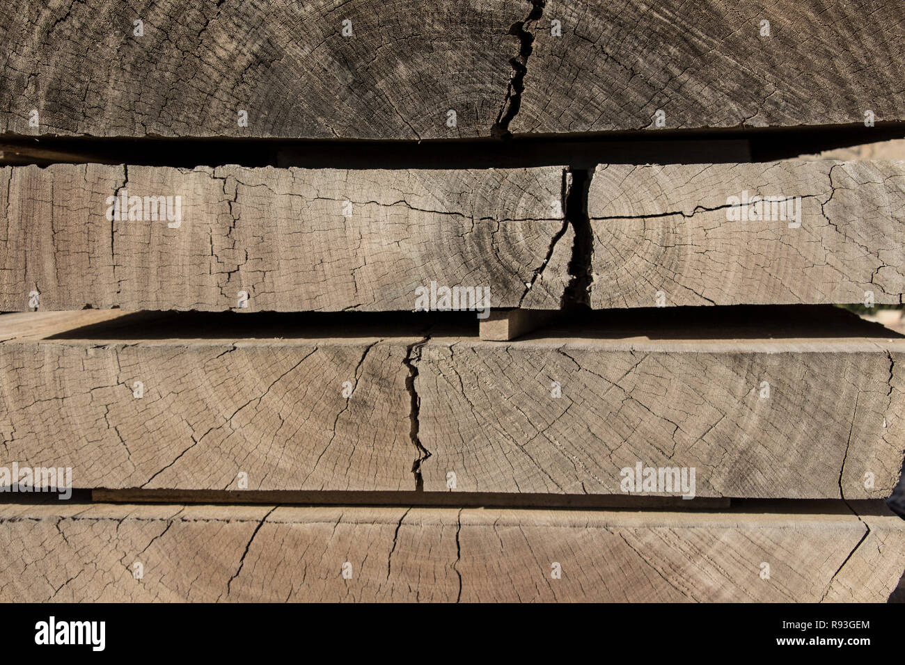 Hölzerne Bretter, Holzbretter, gestapelten Brettern, Naturholz board Stockfoto