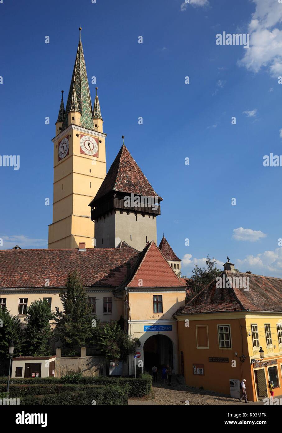 St. Margaret's Church, für seinen schiefen Turm bekannt, einem der bedeutendsten gotischen Sakralbauten in Rumänien, Medias Stockfoto