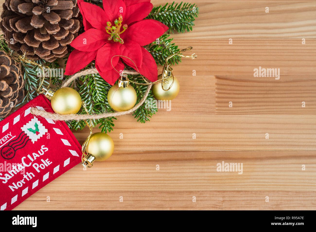 Weihnachten Dekoration Goldene Kugeln Weihnachtsstern