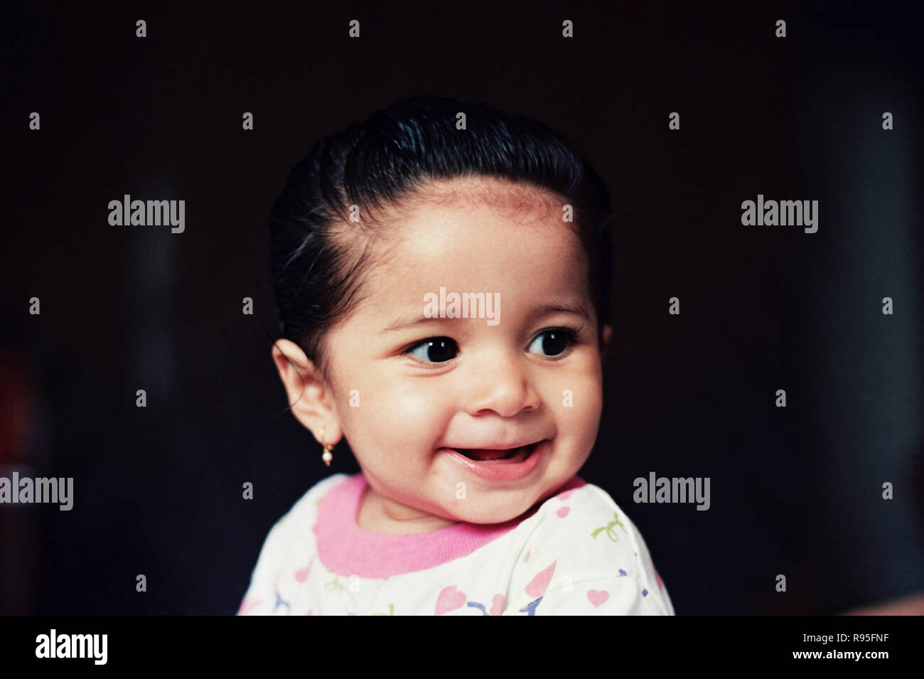 Baby Mädchen Kind lächelnd Stockfoto