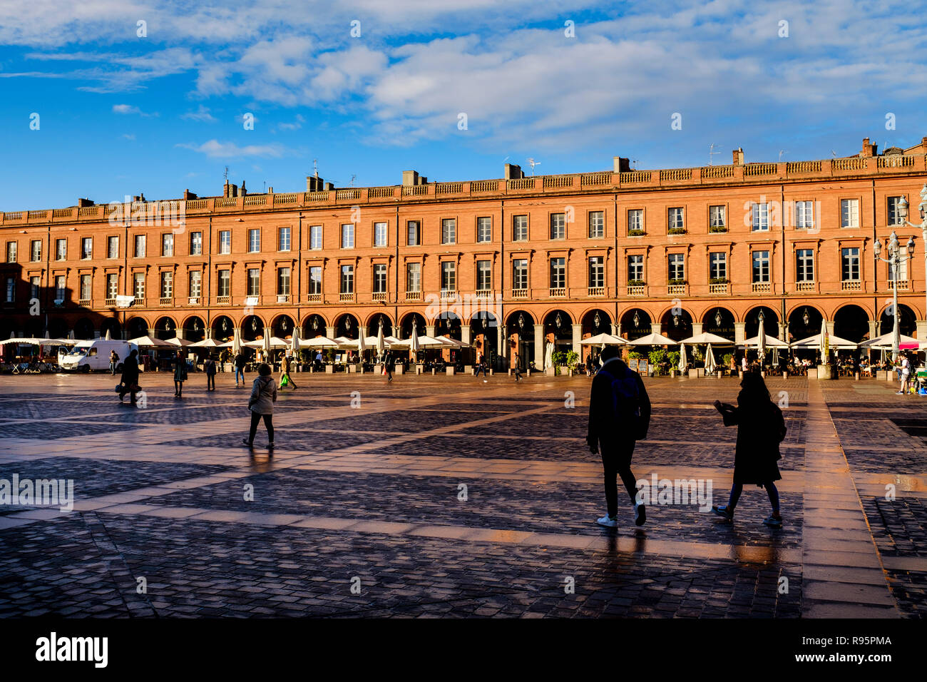 TGeneral Blick auf die Place du Capitol, Toulouse, Frankreich Stockfoto