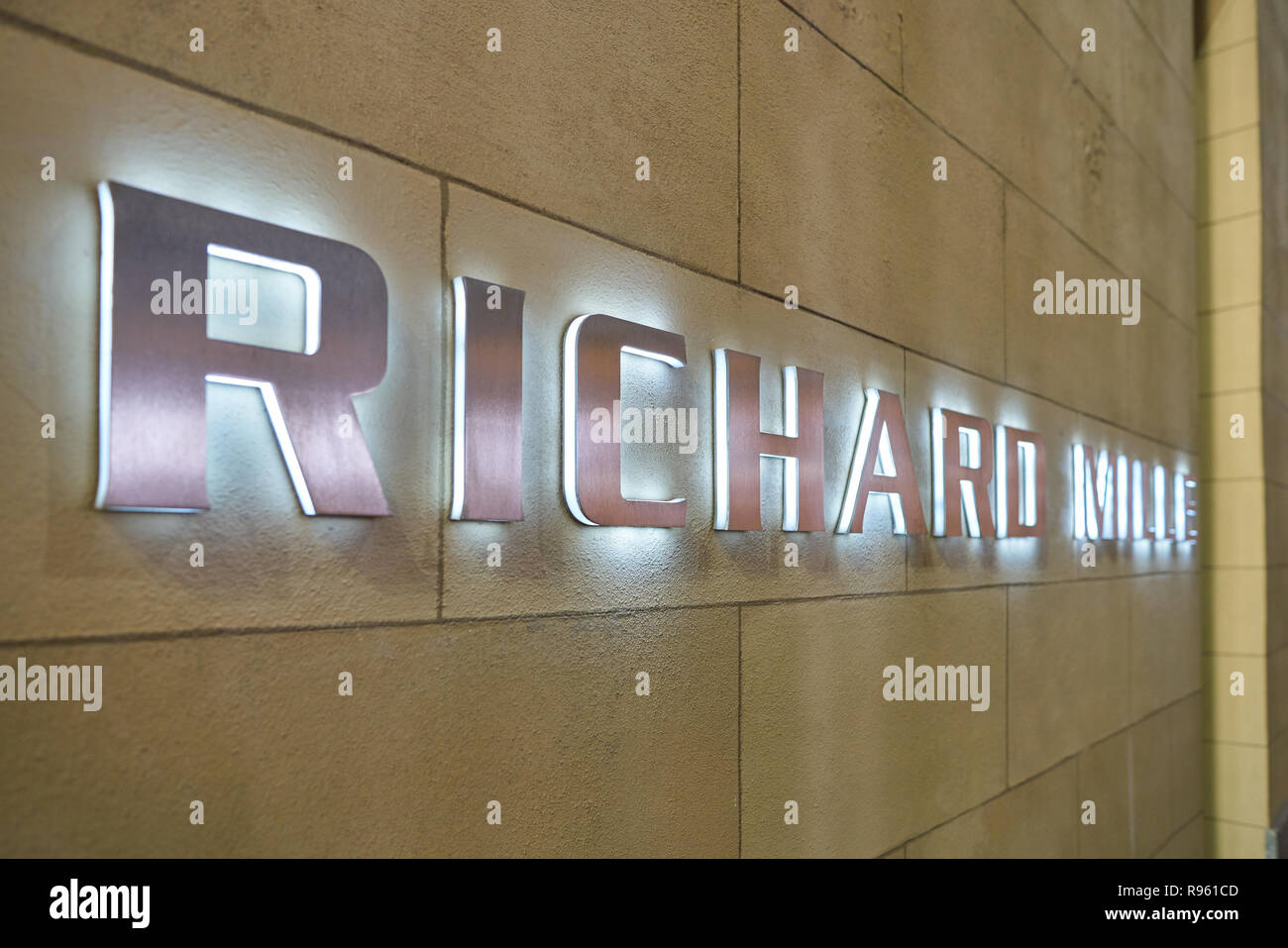 Mailand, Italien - ca. November 2017: Nahaufnahme von Richard Mille unterzeichnen. Stockfoto