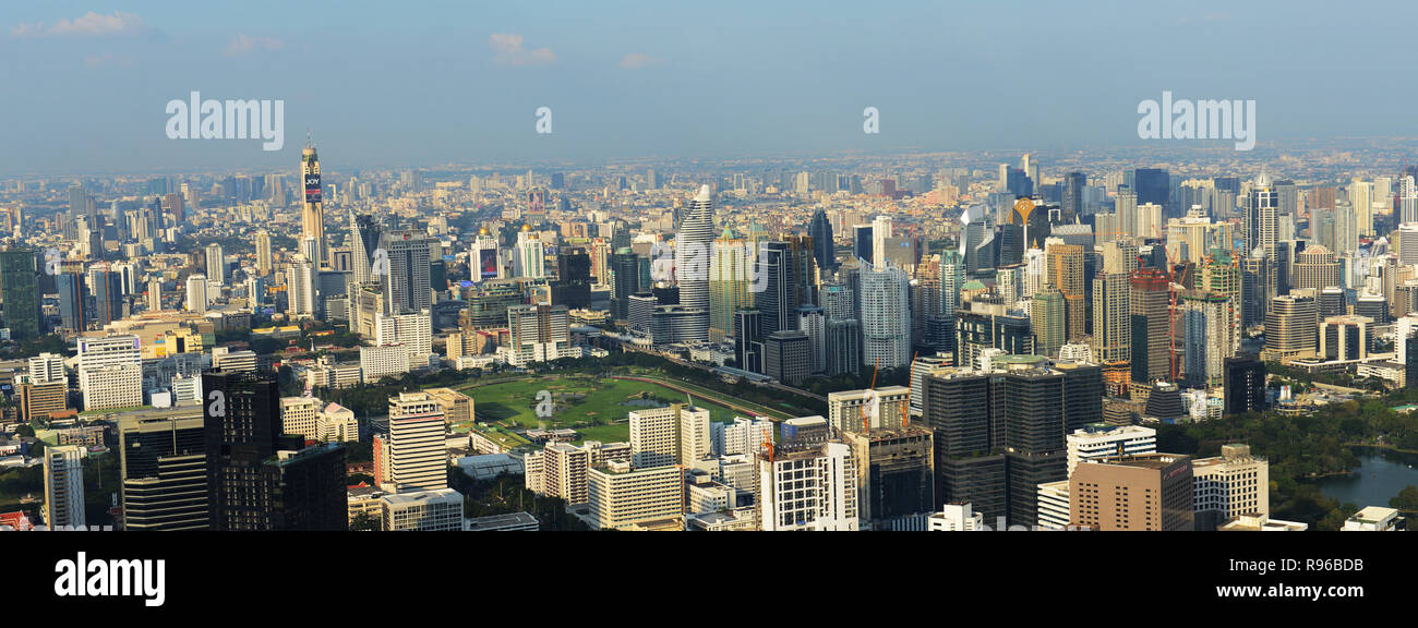 Der Baiyoke Tower II ist der 2. höchste Gebäude in Bangkok. Stockfoto