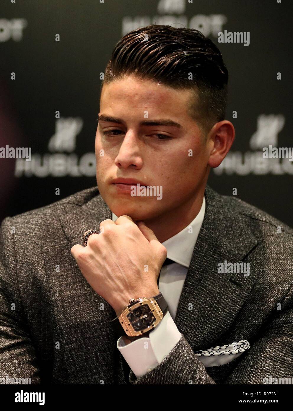 Kolumbianische Mittelfeldspieler James Rodriguez Fc Bayern Munchen Liefert Eine Pressekonferenz In Bogota Kolumbien 20 Dezember 2018 James Rodriguez Sagte Heute Er Hat Kein Problem Mit Trainer Seines Teams Kroatisch Niko Kovac Wenn