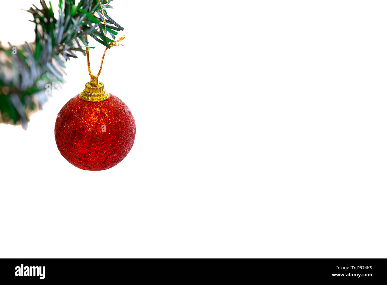 Schöne Weihnachten Dekorationen auf Pine Tree - Weihnachten Hintergrund. Frohes Neues Jahr und Weihnachten Thema - Bild Stockfoto