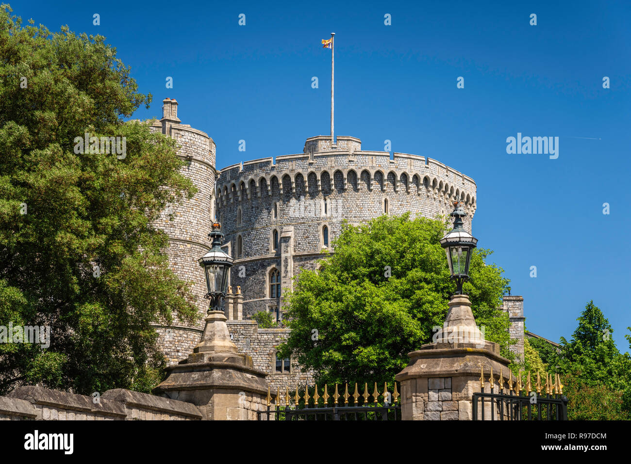 Eine Außenansicht von Schloss Windsor in Windsor, Berkshire, Großbritannien, Großbritannien, Europa. Stockfoto