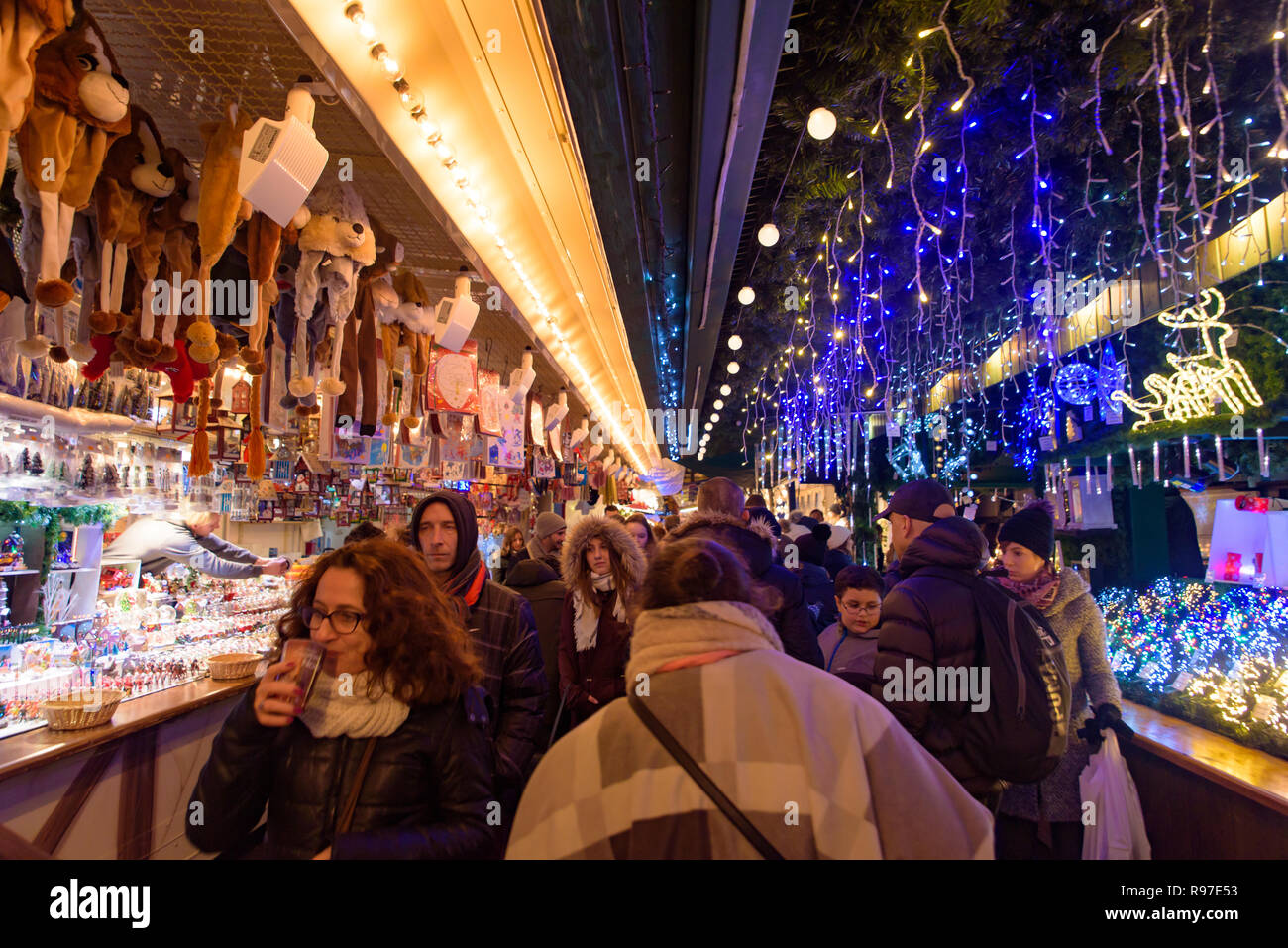 2018 Weihnachtsmarkt in Straßburg, der Hauptstadt de Noel im Elsass, Frankreich Stockfoto