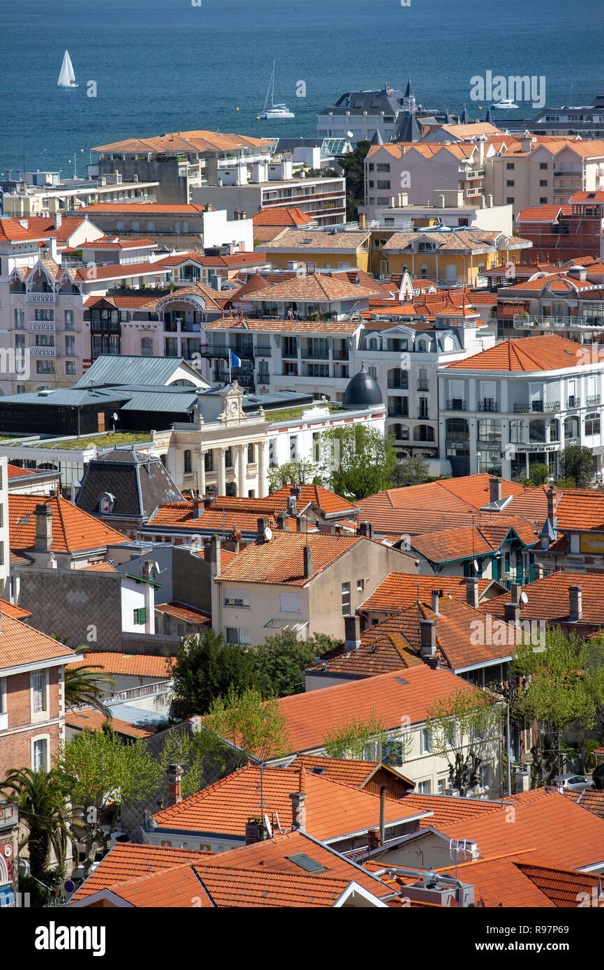 Luftaufnahme der Stadt von Arcachon (Arcachon (33120), Gironde (33), Aquitaine, Frankreich). Stockfoto