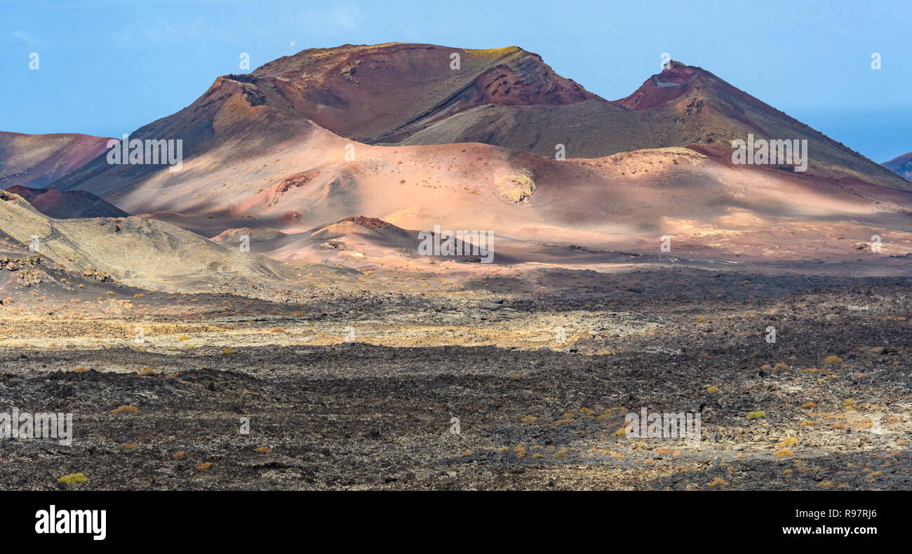 Bunte Vulkan im Nationalpark Timanfaya auf Lanzarote, Spanien Stockfoto