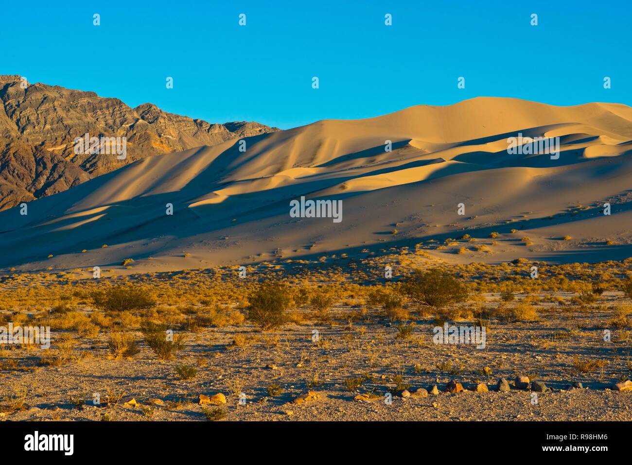 Kalifornien, Death Valley National Park, South Eureka Dünen Straße Landschaft, Letzte Chance Bergkette Stockfoto