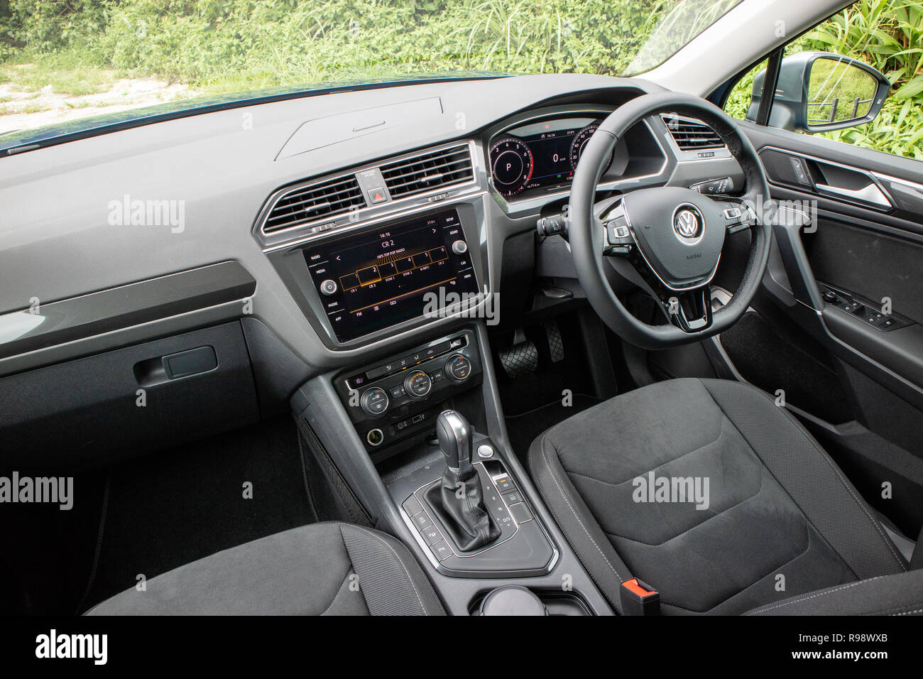 Hongkong, China, 15.August 2018: Volkswagen Tiguan 2018 Innenraum 15.August 2018 in Hongkong. Stockfoto