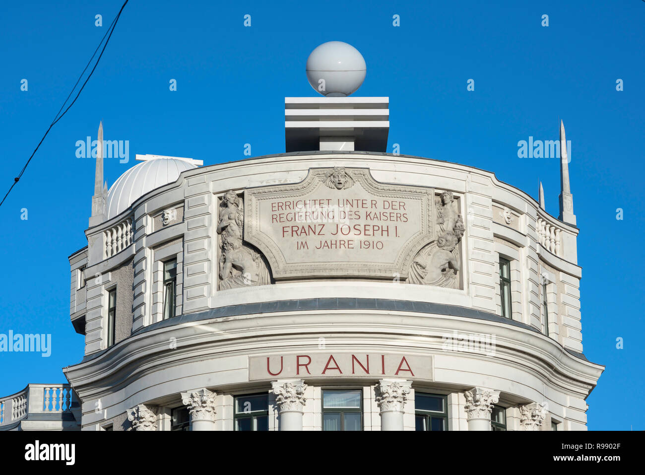 Urania Sternwarte, 1910 entworfen von Art nouveau Architekten Max Fabiani, der Urania Gebäude in Wien nun Funktionen als Observatorium und ein Kino. Stockfoto