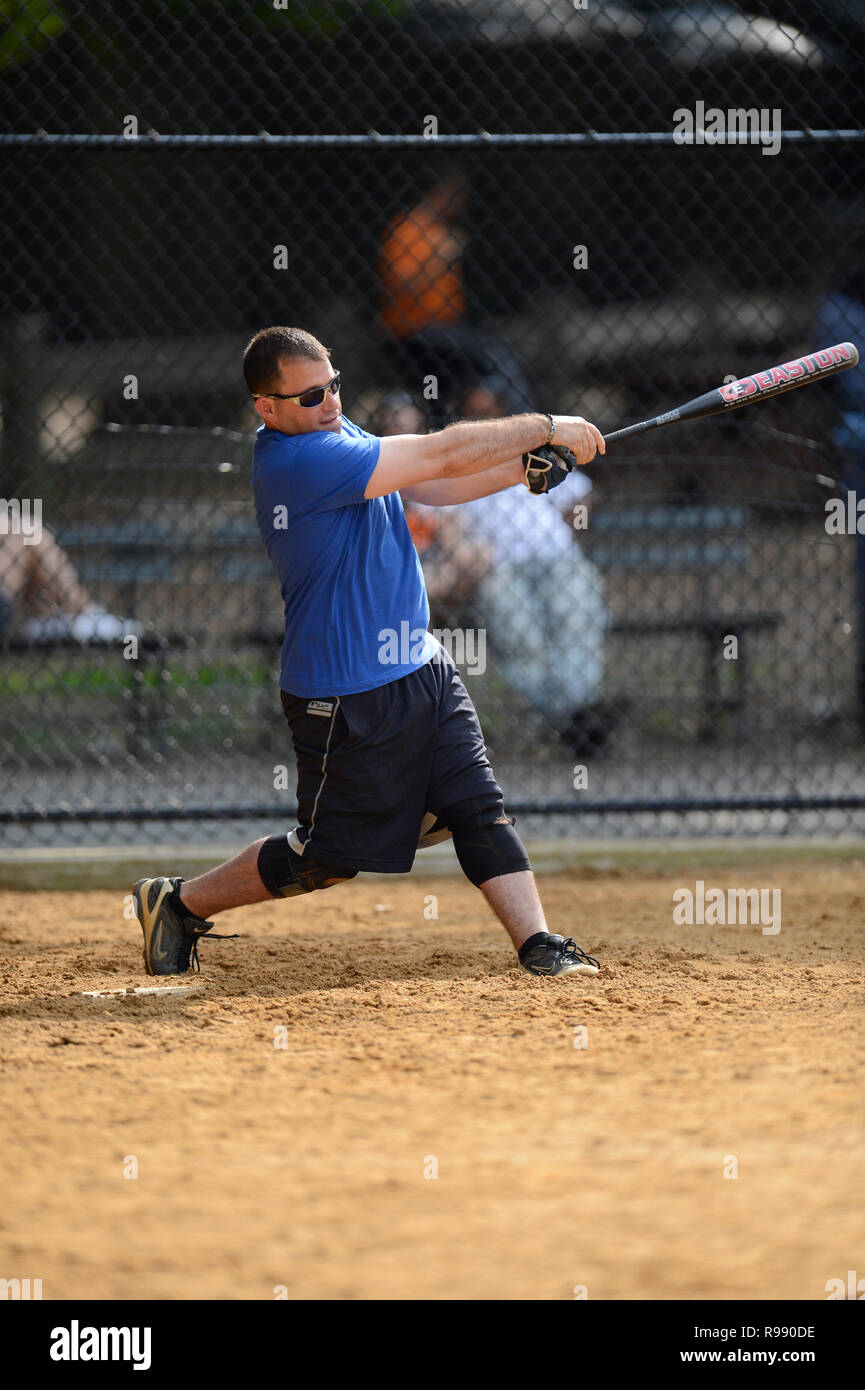 Softball Spieler im Central Park in New York City Stockfoto