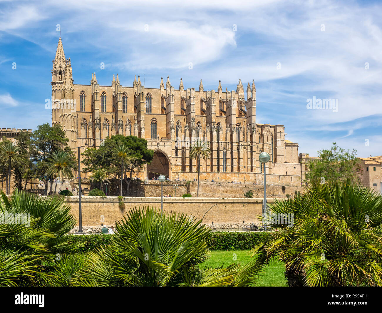 PALMA DE MALLORCA, SPANIEN - 23. MAI 2018: Blick auf die Kathedrale von Palma (Catedral de Santa María de Palma de Mallorca) Stockfoto