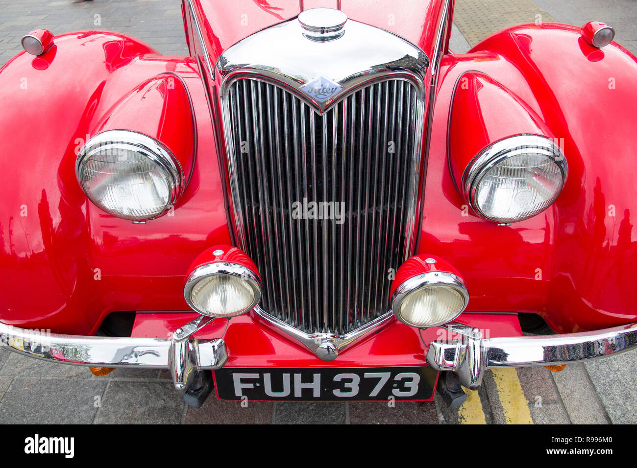 LONDON, ENGLAND - 28. April 2018. 1951 Riley bei der jährlichen Oldtimer Ausstellung und Vintage Kleidung Markt im Kings Cross, London, England, April 2 Stockfoto