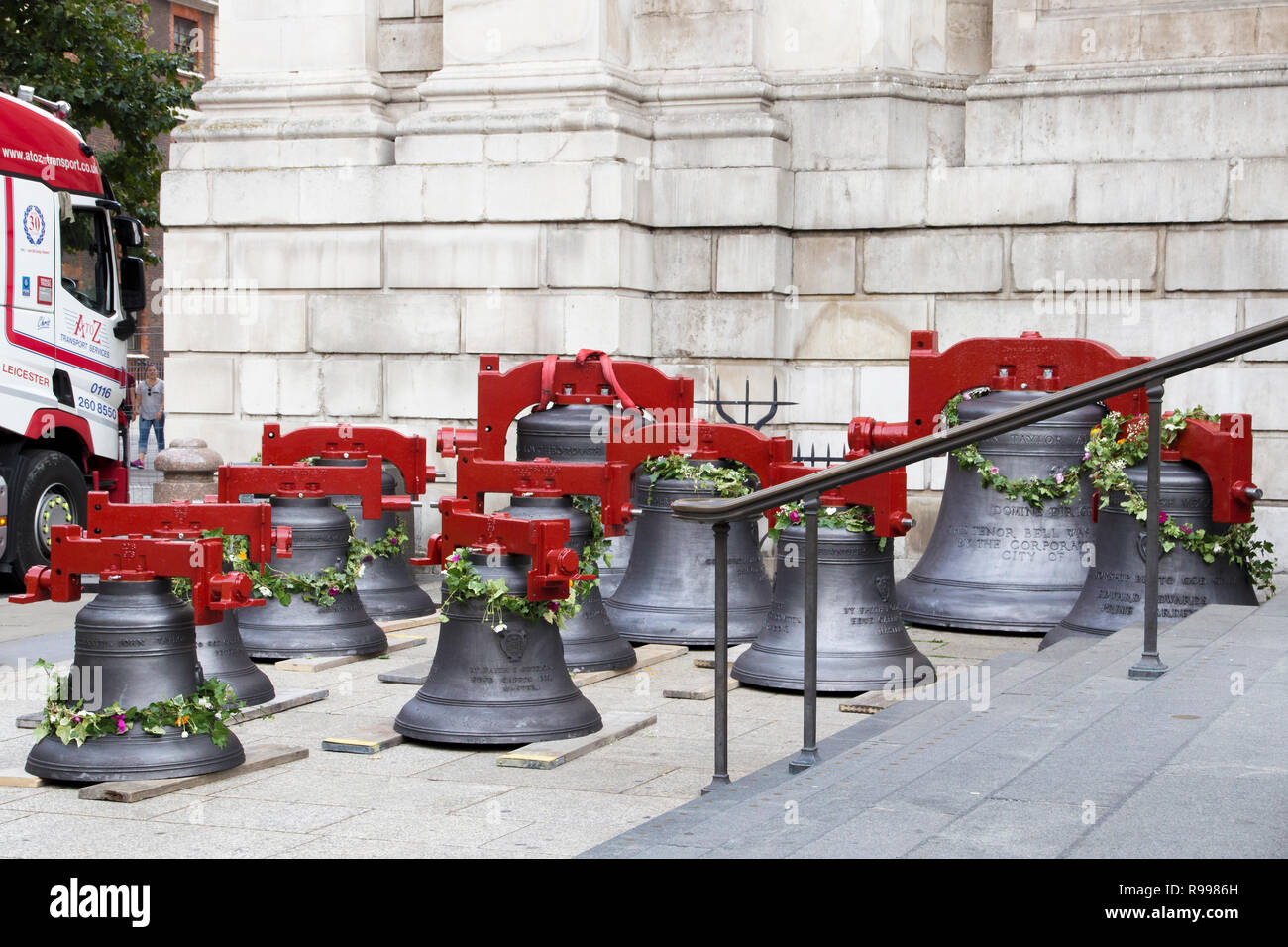 LONDON, UK, 20. Mai 2017. Seltene Sichtung der Glocken der St. Pauls Kathedrale in der für die Renovierung, London, England, UK, 20. Mai 2017. Stockfoto
