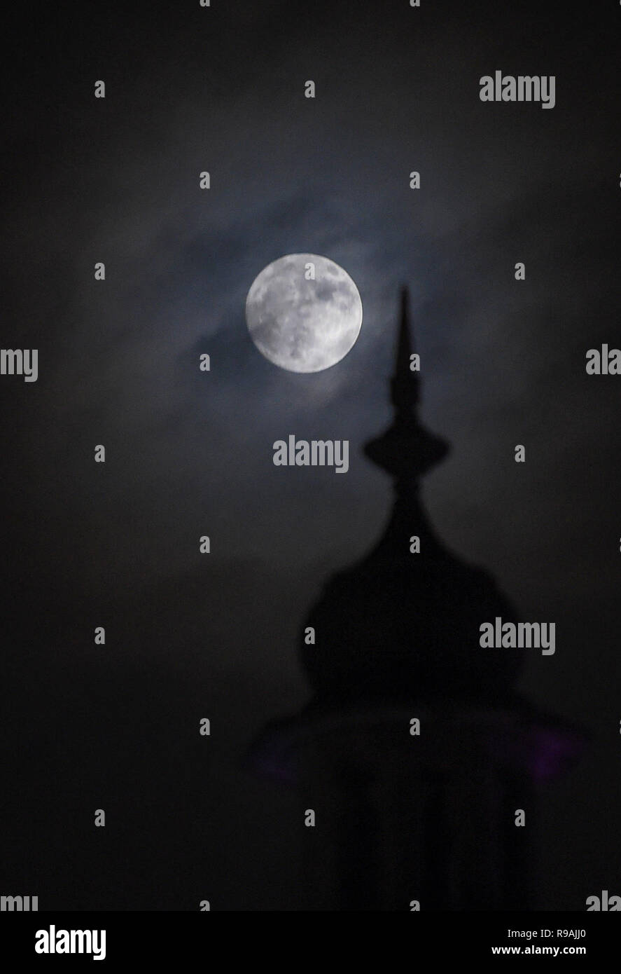 Kurzeste Nacht Stockfotos Kurzeste Nacht Bilder Alamy
