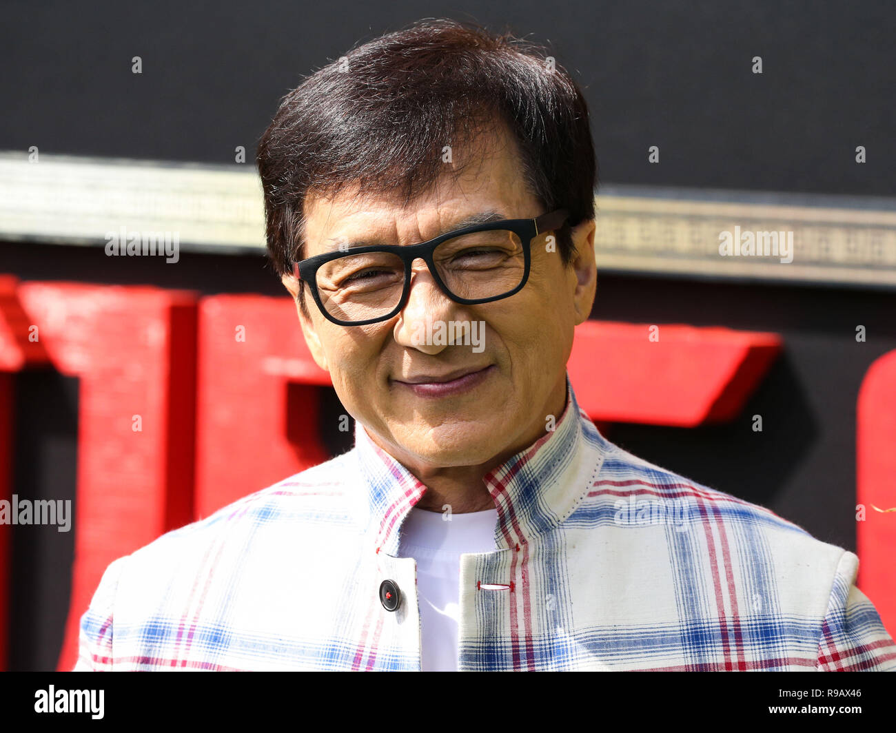 WESTWOOD, Los Angeles, CA, USA - 16. SEPTEMBER: Schauspieler Jackie Chan kommt an der Los Angeles Premiere von Warner Bros. Pictures'' Die LEGO Ninjago Film 'im Regency Dorf Theater hielt am 16. September 2017 in Westwood, Los Angeles, Kalifornien, Vereinigte Staaten. (Foto von Xavier Collin/Image Press Agency) Stockfoto