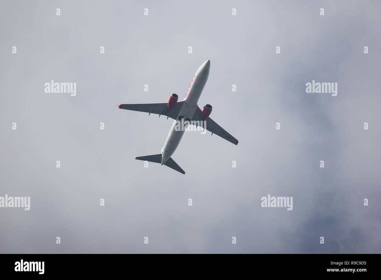 Chiangmai, Thailand - 14. Dezember 2018: HS-LUW Boeing 737-800 der Thai lionair Airline. Von Chiangmai Flughafen in Bangkok. Stockfoto