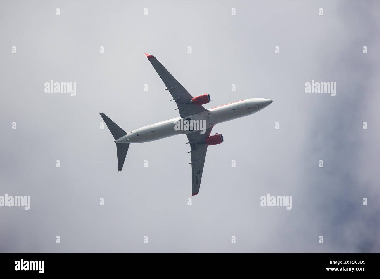 Chiangmai, Thailand - 14. Dezember 2018: HS-LUW Boeing 737-800 der Thai lionair Airline. Von Chiangmai Flughafen in Bangkok. Stockfoto