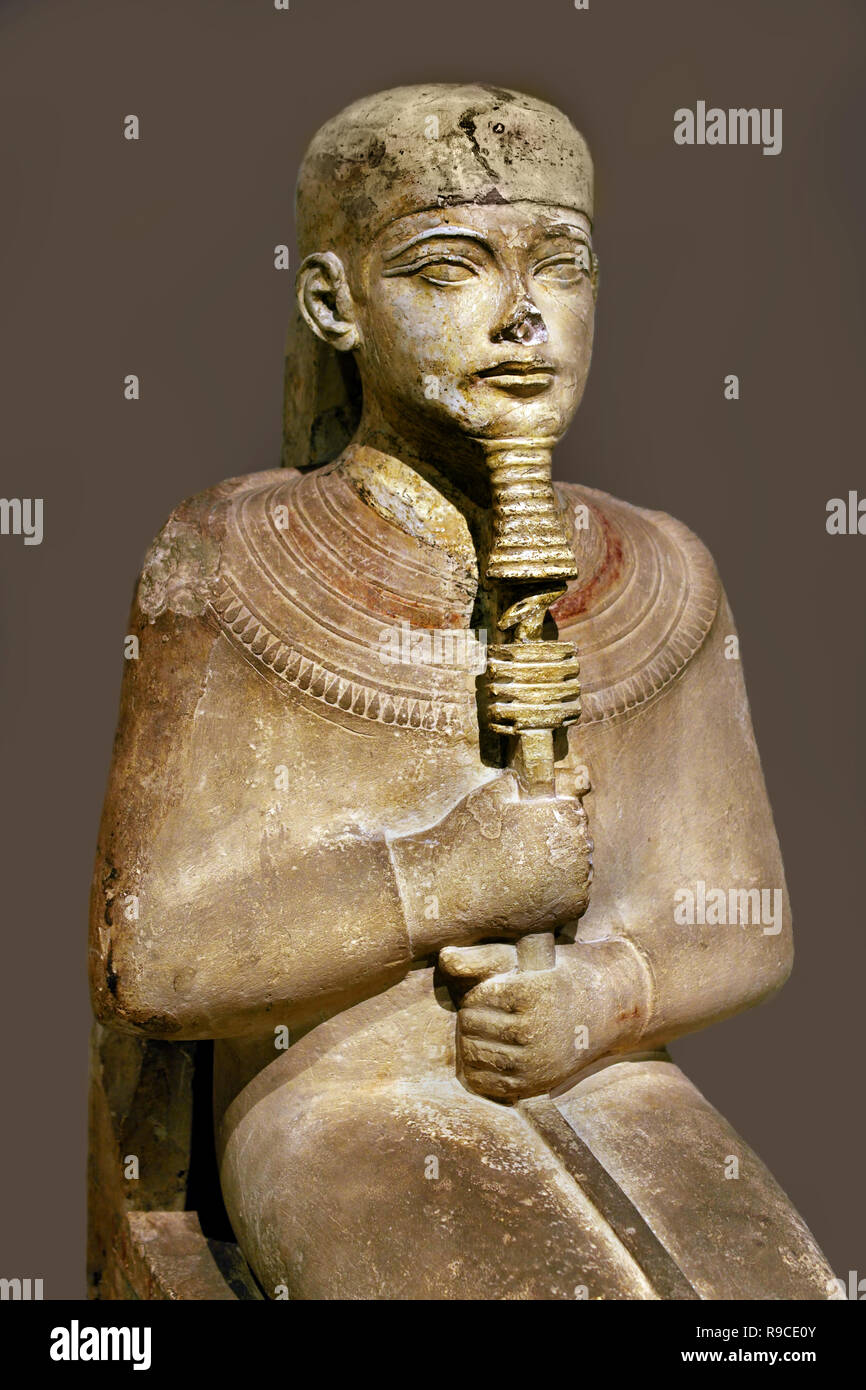 Ägypten, Ägyptische. Der Schöpfergott Ptah mit in die Hände der Götter Personal und das Symbol der Nachhaltigkeit. Thron des Pharao Amenhotep III. New Empire 18. Dynastie (1390-1353 v. Chr.), Ägypten, Ägyptische. Stockfoto