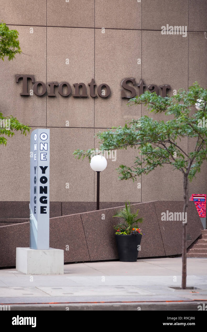 Der Toronto Star Gebäude (torstar Gebäude) an einem der Yonge Street. Stadt Toronto, Ontario, Kanada. Stockfoto