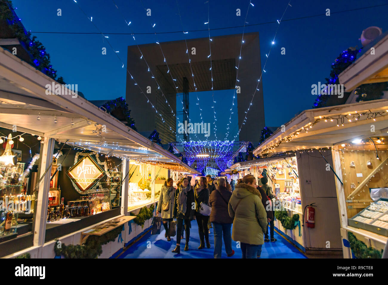 2018 Weihnachtsmarkt in La Défense, Paris, Frankreich Stockfoto