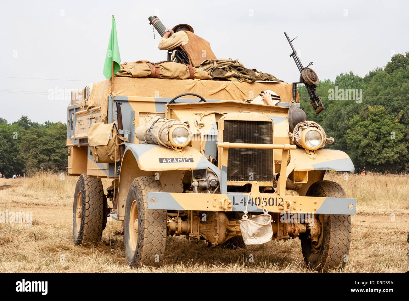 Ohr und Frieden in Maidstone, England. Vintage Weltkrieg zwei Britische Wüsten Armee, 8. Armee, Lkw, zeigt. Re-enactment, lebendige Geschichte. Stockfoto