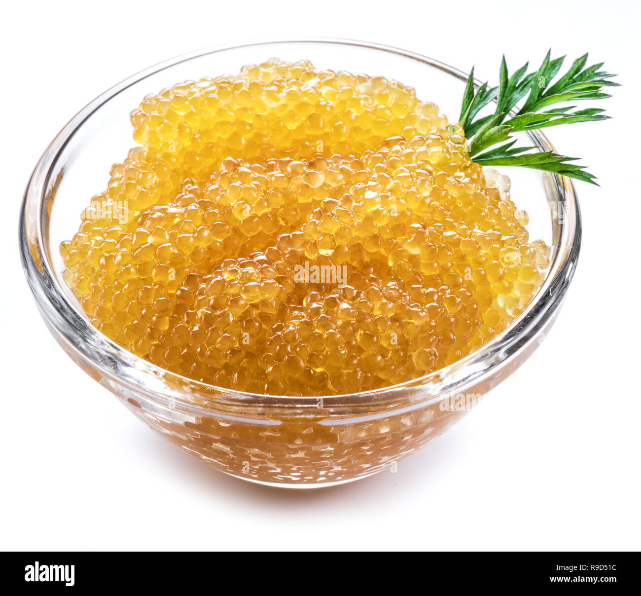 Hecht Kaviar oder Roe in der Schüssel auf weißem Hintergrund. Ansicht von oben. Stockfoto