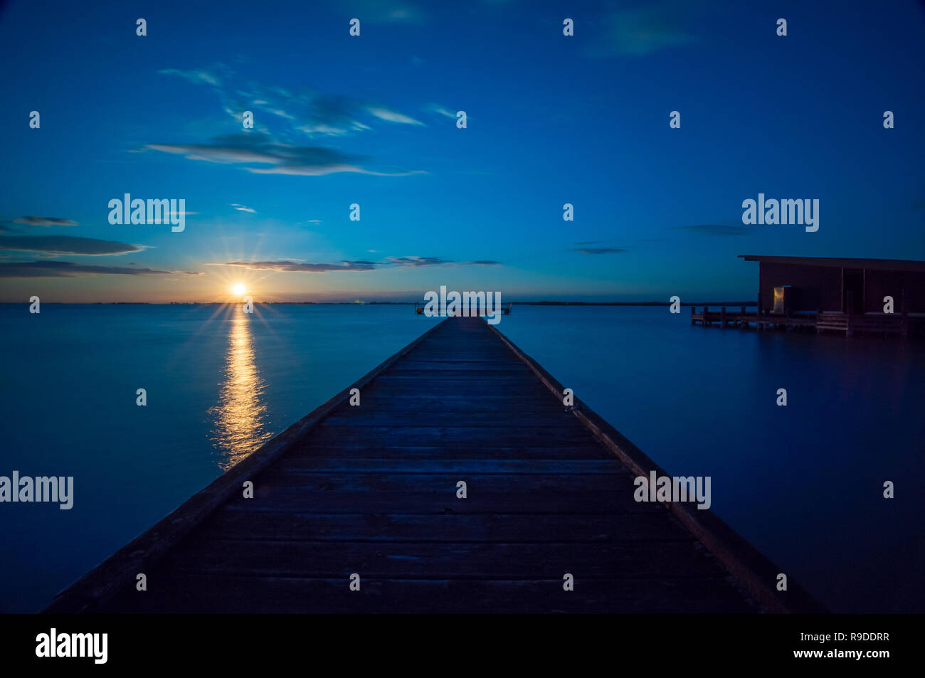 Romantischen Sonnenaufgang, neusiedlersee, Österreich Stockfoto