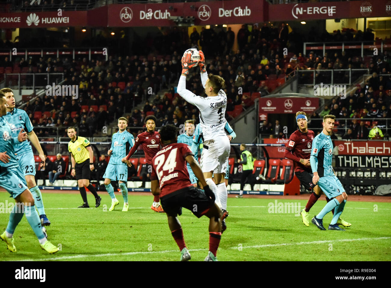 Nürnberg, Deutschland. 22 Dezember 2018. Max Morlock Stadion - 22. Dez 2018 - Fußball, 1.Bundesliga - 1.FC Nürnberg gegen SC Freiburg Foto: Ryan Evans Credit: Ryan Evans/Alamy Live News Stockfoto