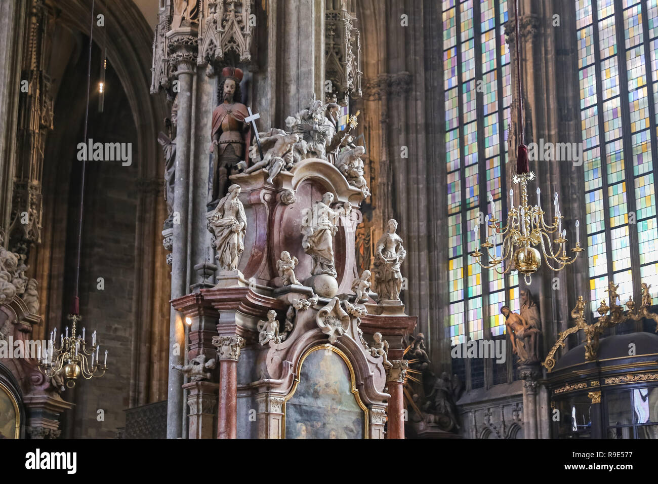 Wien, Österreich - 26 August, 2018: die Innenseite der Stephansdom in Wien, Österreich Stockfoto